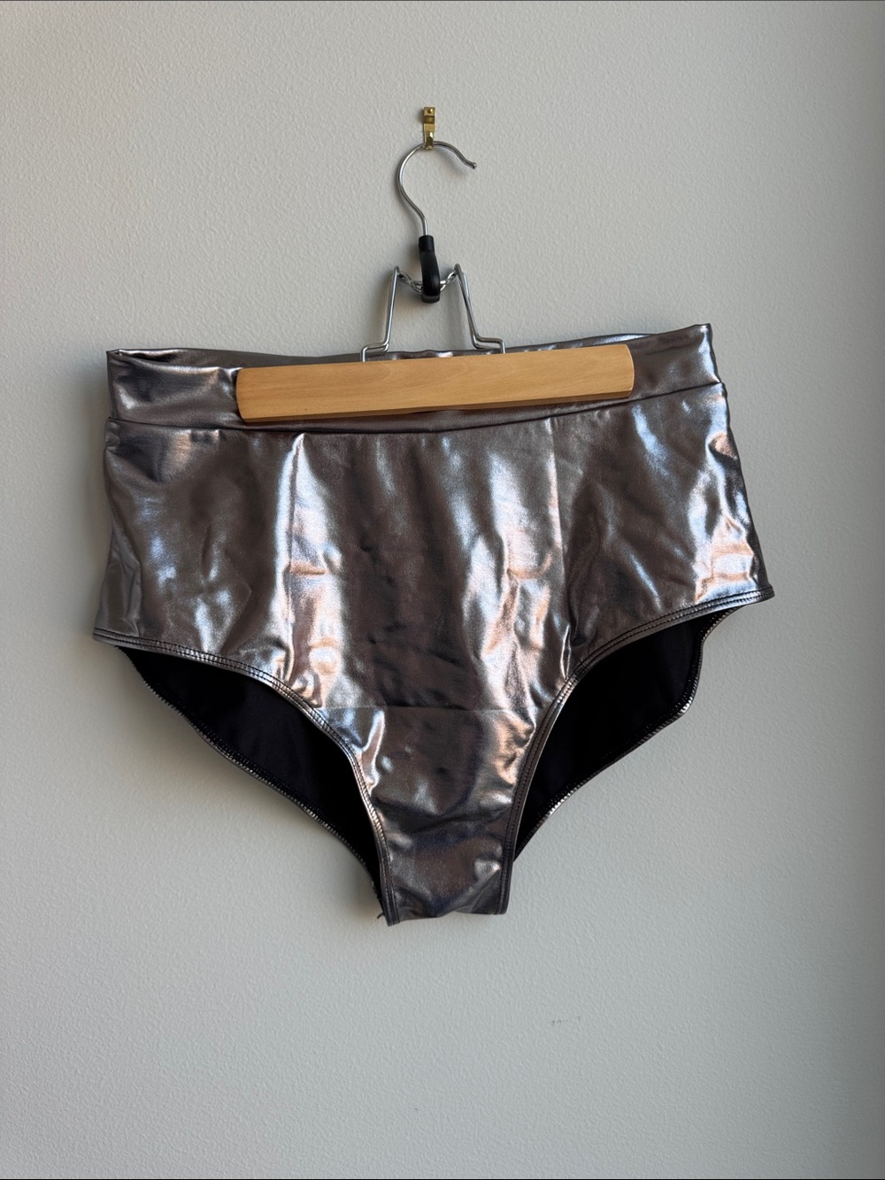 High-Waist Metallic Cheeky Bikini Bottoms Rave Shorts - Silver - L